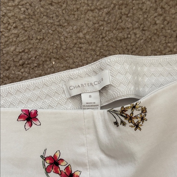 Charter Club White Pants with Floral Design size 8 - Picture 2 of 9